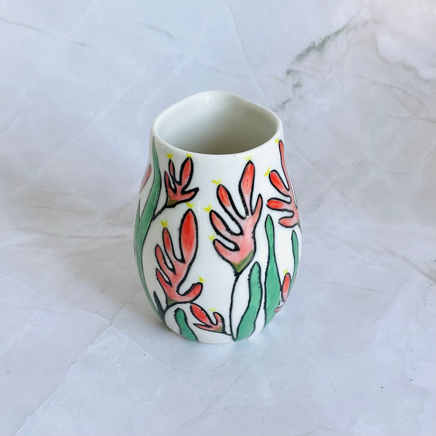 #47: Small pourer - Pink kangaroo paw design