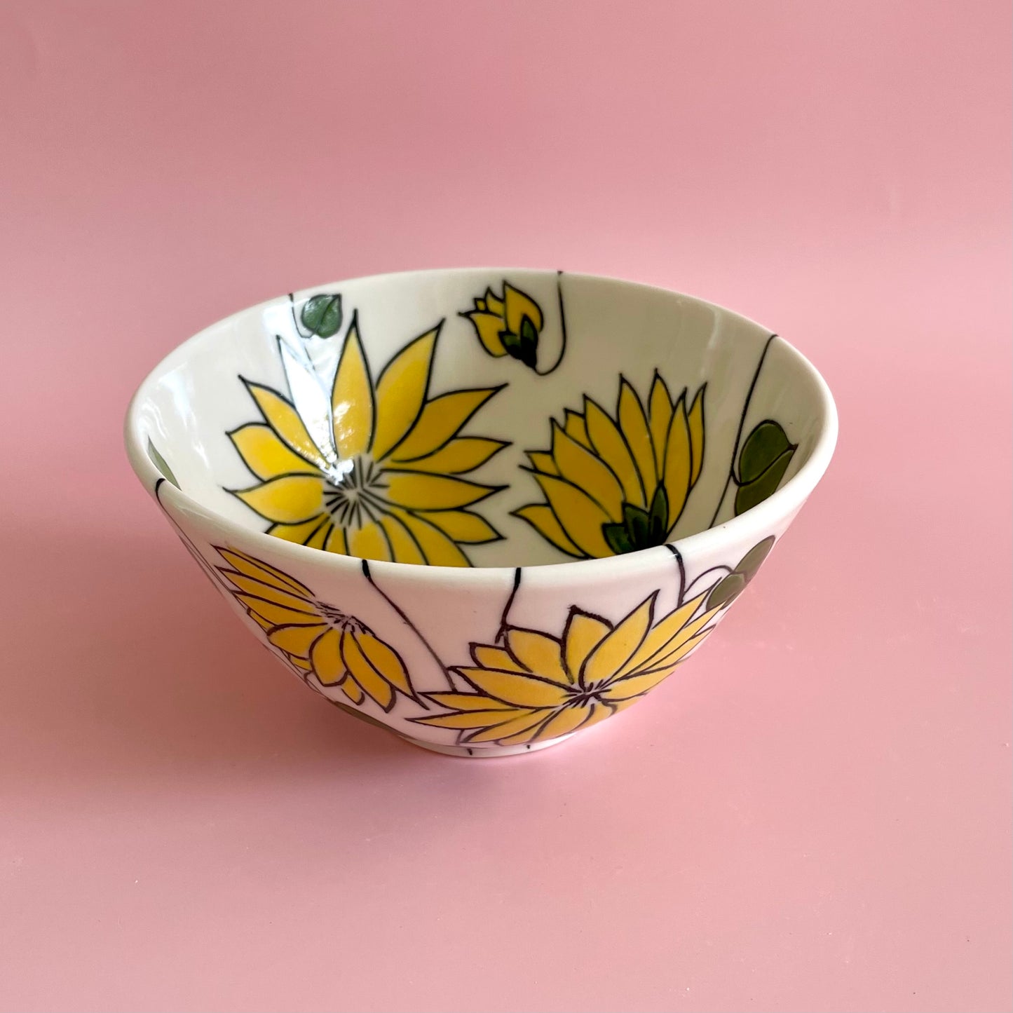 Small porcelain bowl with sunflowers