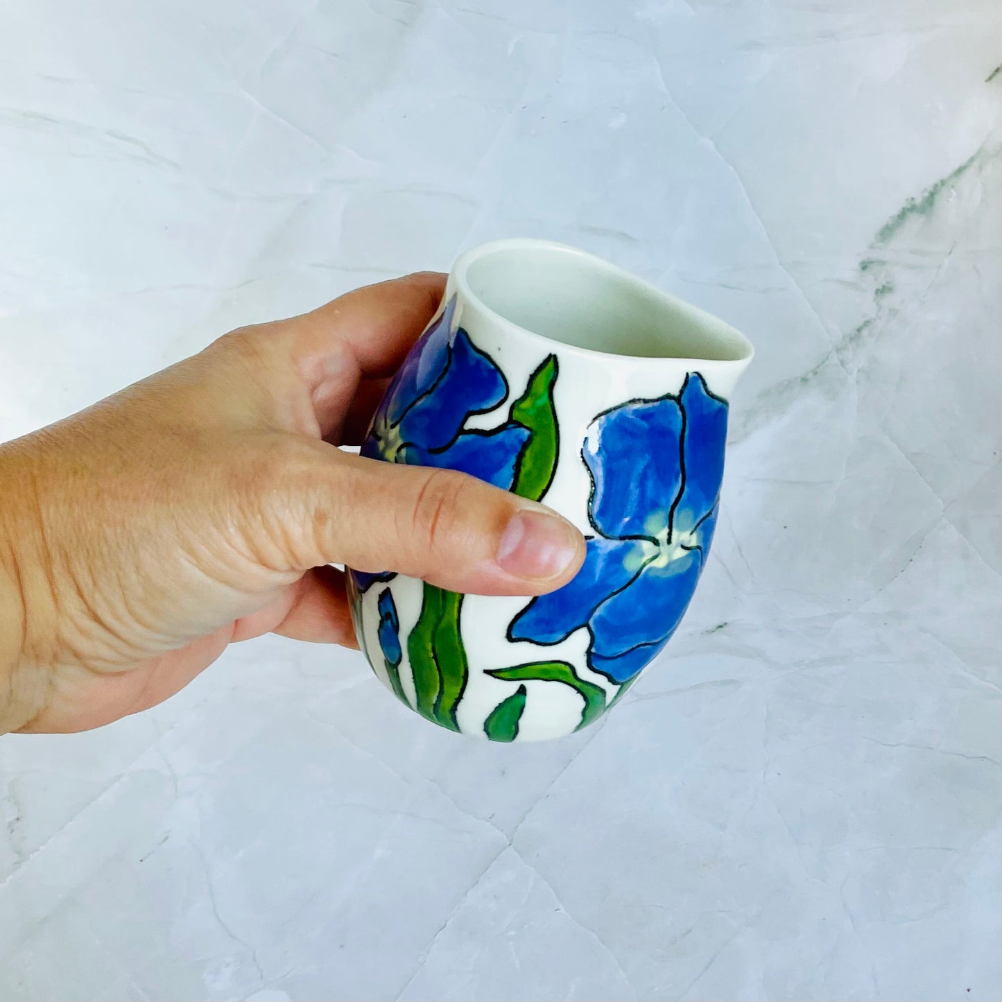 #45: Small pourer - Iris design