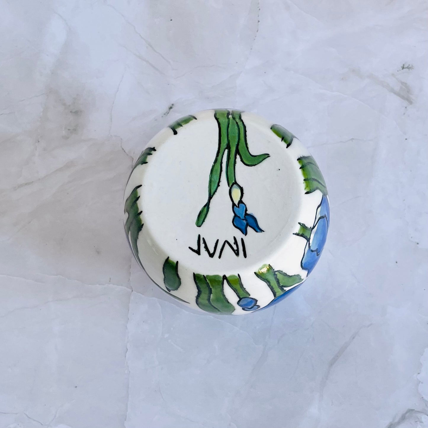 #45: Small pourer - Iris design