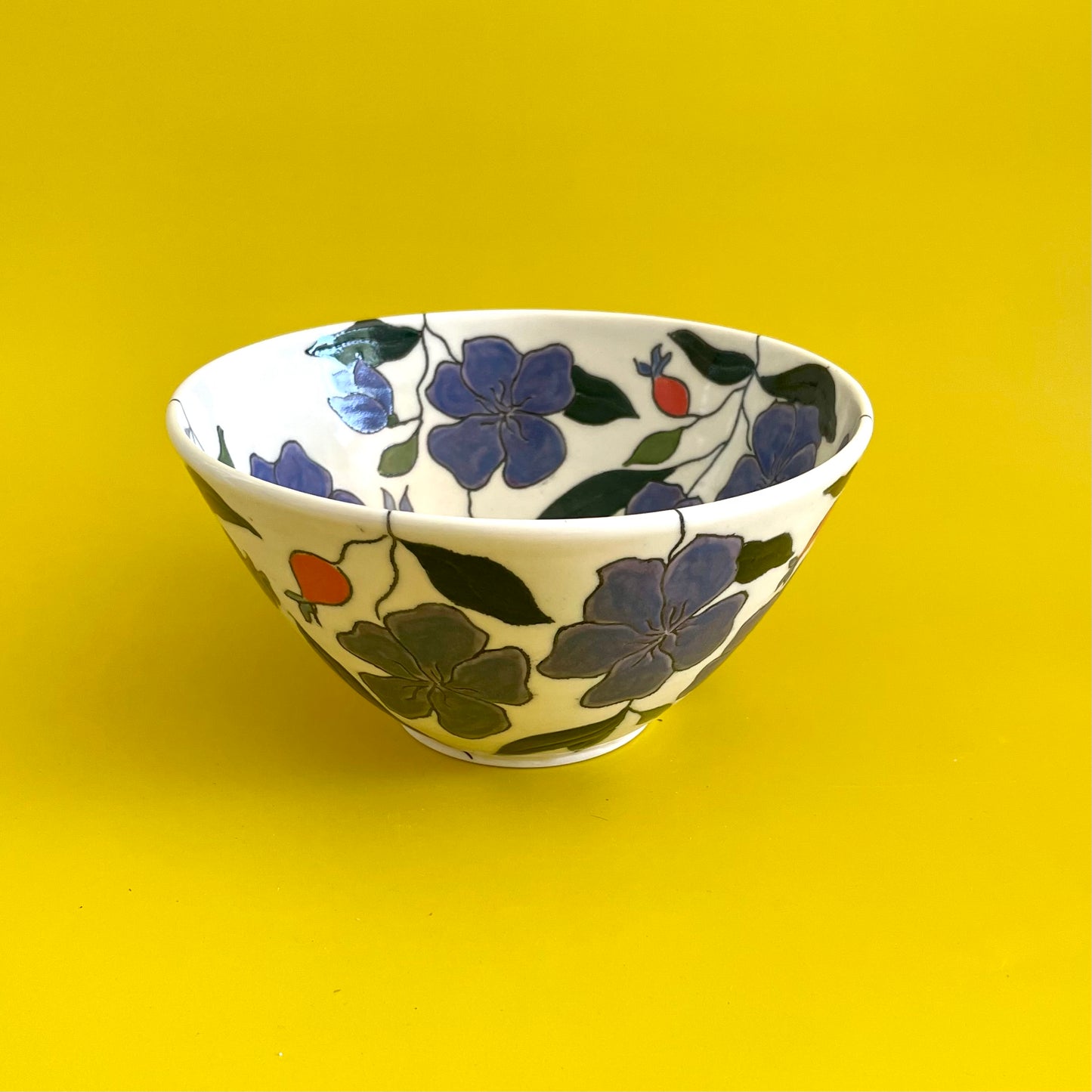 Medium porcelain bowl with tibouchine