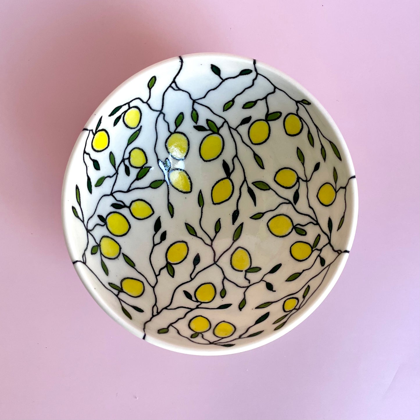 Small porcelain bowl with lemon design